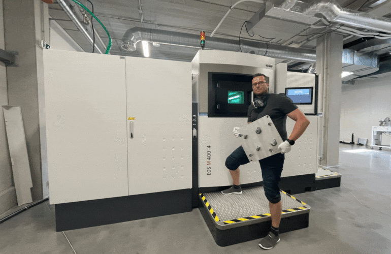 The biggest and baddest quad-laser machine in the Czech Republic!